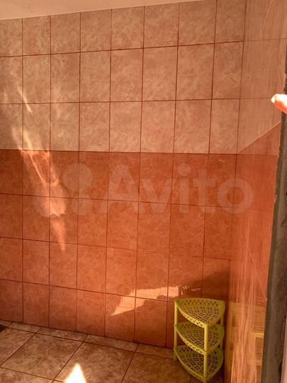 Комната 20 м² в 4-к., 1/1 эт.