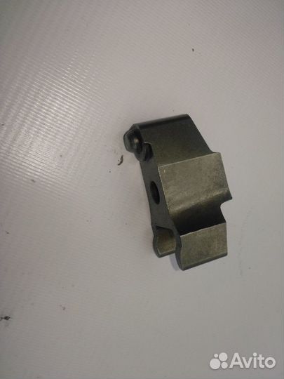 Крепление топливной форсунки MAN TGA 18.350 (01.00