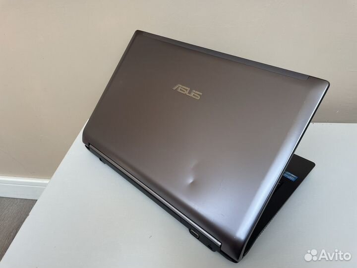 Ноутбук asus n53s