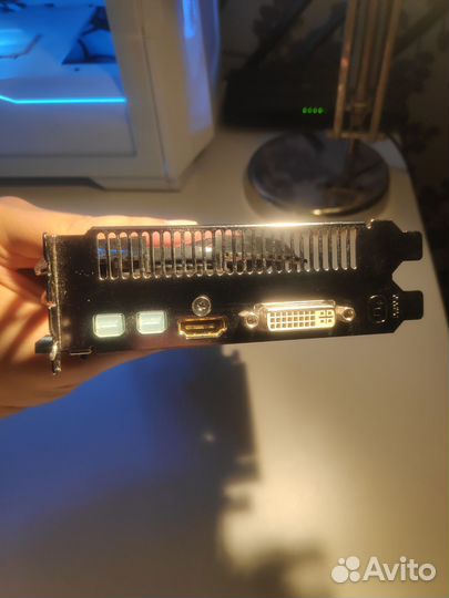 Видеокарта Gigabyte AMD Radeon HD 7850