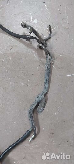 Трубка Nissan Serena c23