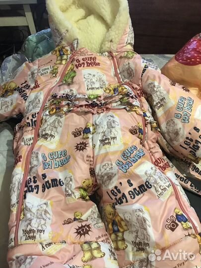 Зимний комбинезон для девочки
