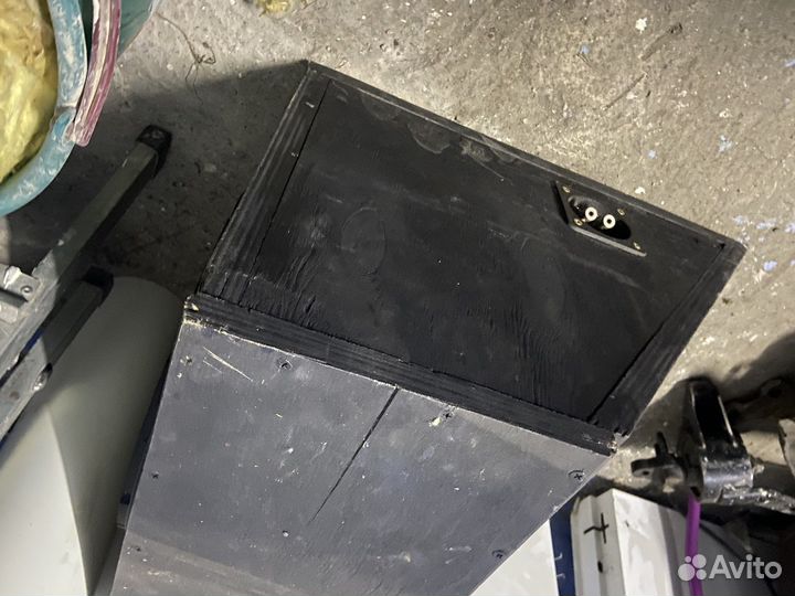 Сабвуфер jbl 1200