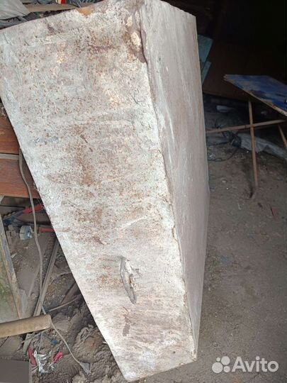 Железный бак