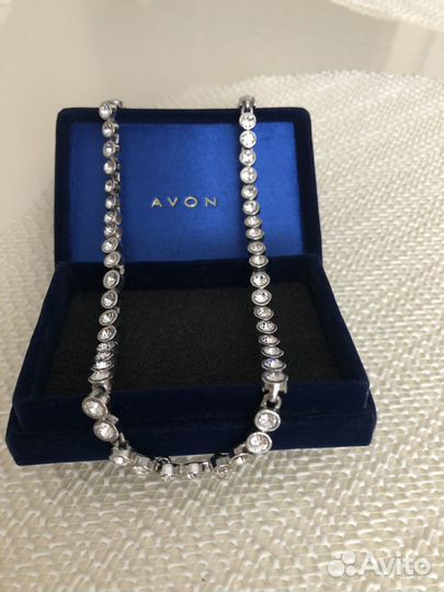Колье avon
