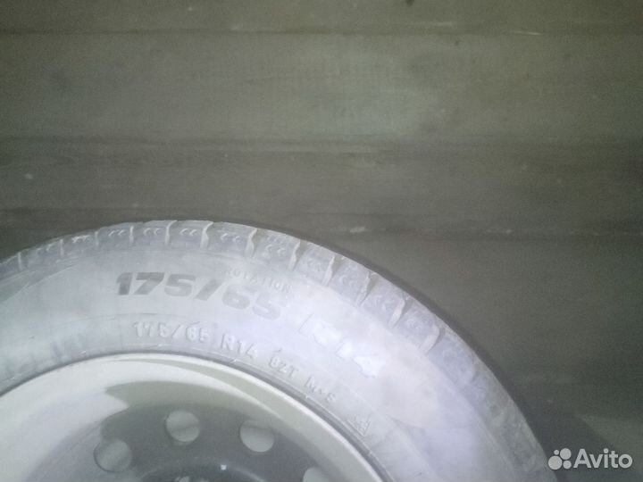 Pirelli Formula Ice 175/65 R14