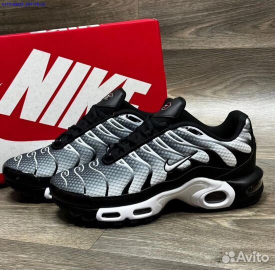 Кроссовки Nike Air Max Tn Plus