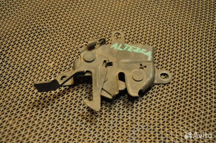 Замок капота Toyota Altezza GXE10