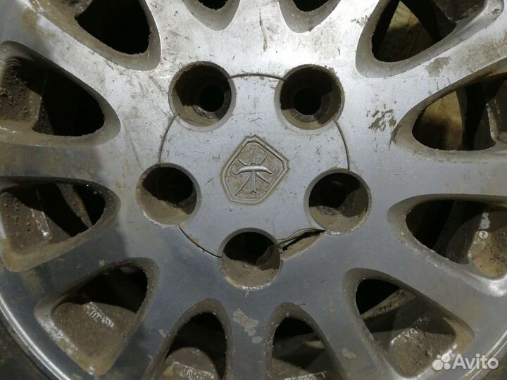 R15 Bridgestone Blizzak Revo GZ 205/70, PCD 5x114.3 DIA 60