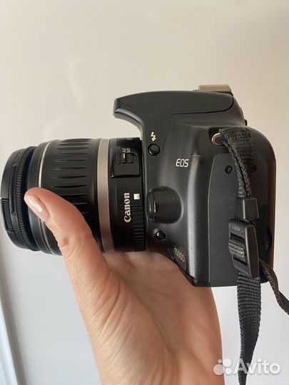 Зеркальный фотоаппарат canon EOS 1000D