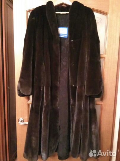 Норковая шуба Blackglama новая«makis roussulis Fur