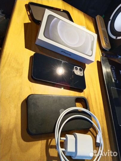 iPhone 12 64 GB Black