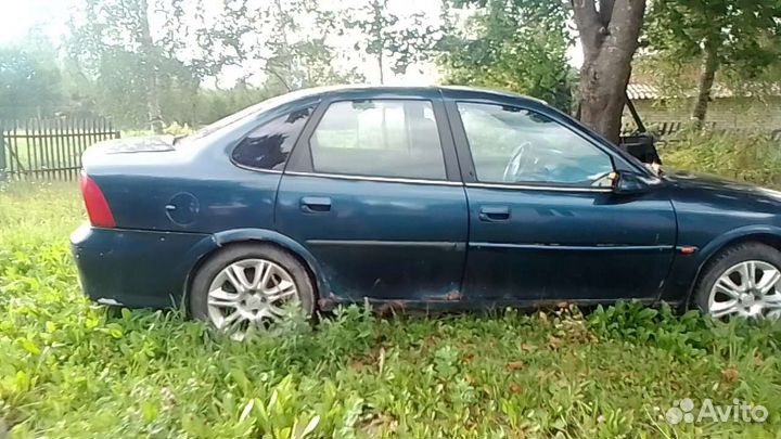 Opel Vectra 1.8 МТ, 1998, 160 000 км