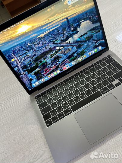 Apple MacBook Pro 13 2020 m1 8gb 256gb