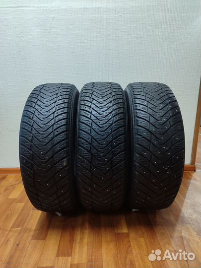Yokohama IceGuard Stud IG65 235/65 R17