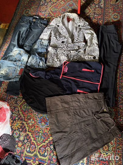 Пакет с женской одеждой (S, XS)