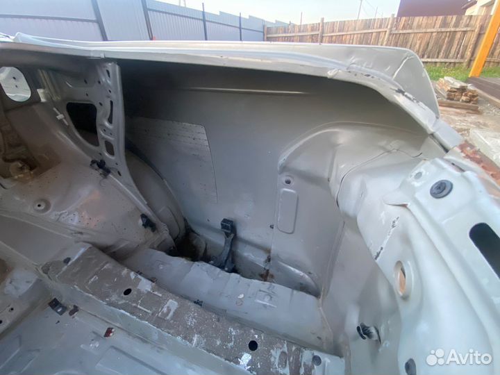 Задние крылья toyota mark 2 GX JZX 90