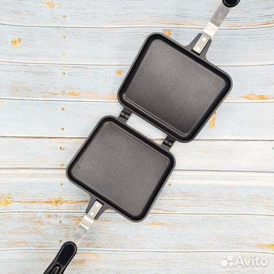 Сэндвичница бутербродница новая