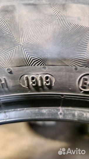 Continental ContiPremiumContact 6 215/55 R17 94V