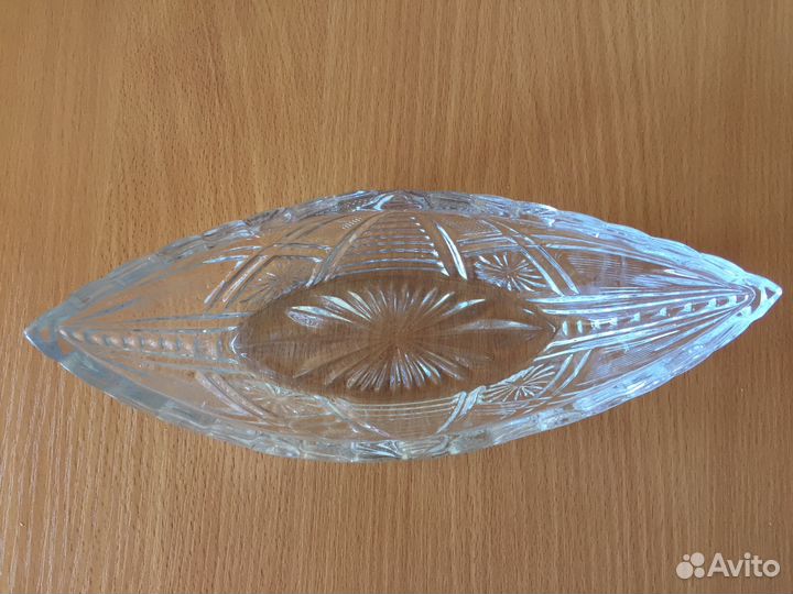 Хрустальные вазы. Салатницы
