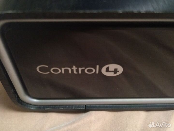 Контроллер умного дома Control4