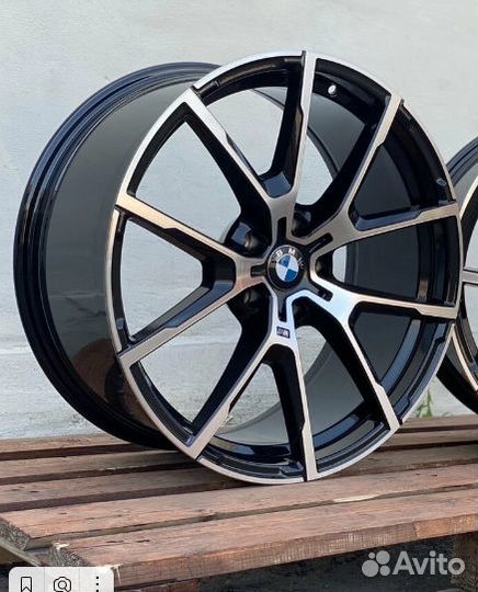 Новые диски на BMW R19 728M