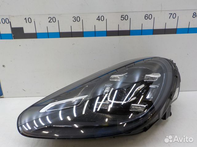 Фара левая Porsche Cayenne 2014