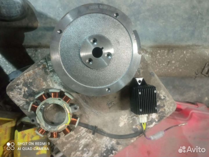 Моховик с катушкой