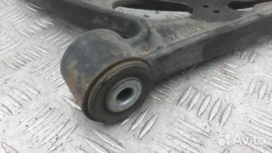Рычаг передний нижний левый volkswagen touran (1T1