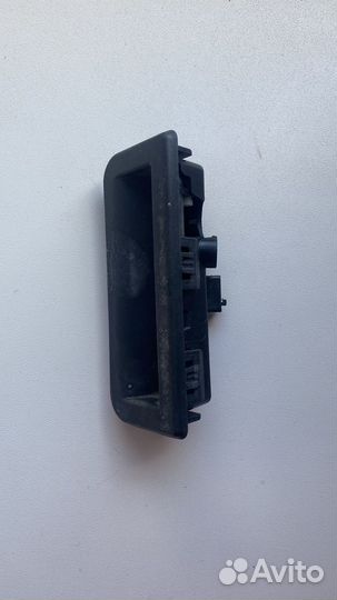 Кнопка открытия багажника skoda/volkswagen