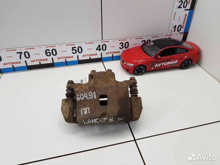 Суппорт передний правый (Mitsubishi Lancer)