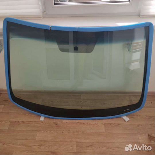 Новое, оригинальное стекло лобовое Solaris,KIA RIO