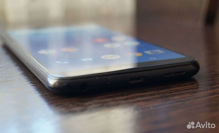 ASUS ZenFone Max Pro M1 ZB602KL, 4/64 ГБ