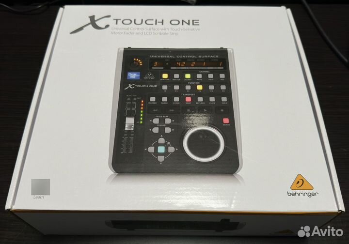 Behringer X-touch ONE