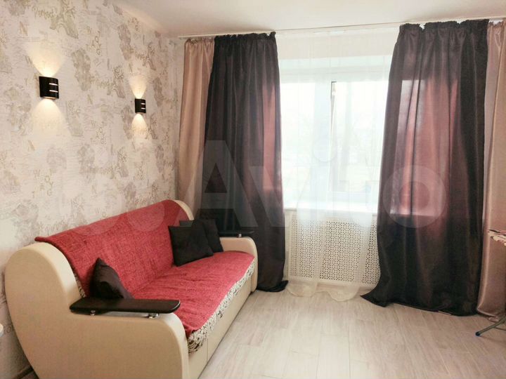 Комната 14 м² в 4-к., 1/5 эт.