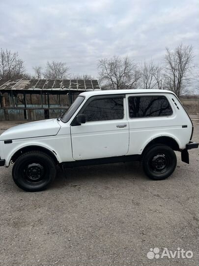 LADA 4x4 (Нива) 1.7 МТ, 1999, 126 000 км