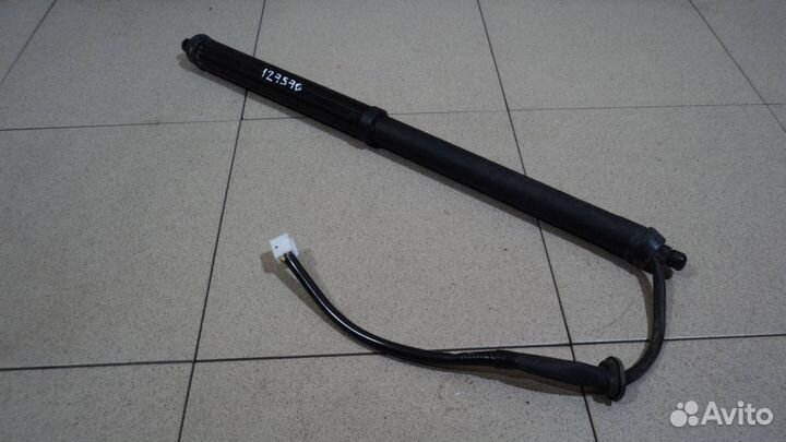 Механизм подъема двери Toyota RAV4 (XA50)