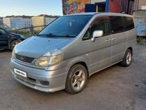 Nissan Serena 2.5 AT, 2001, 200 000 км, с пробегом, цена 530 000 руб.