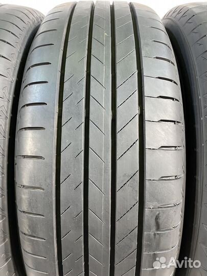 Bridgestone Alenza 001 215/60 R17 100W