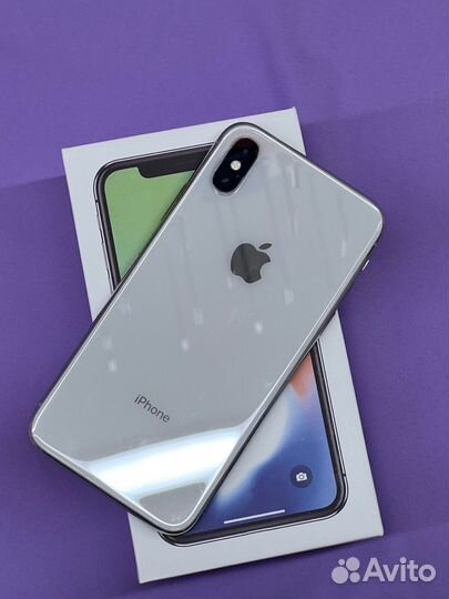 iPhone X, 64 ГБ