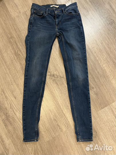 Джинсы levis