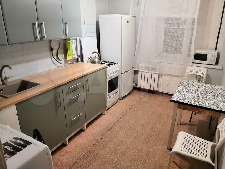 2-к. квартира, 45 м², 4/9 эт.