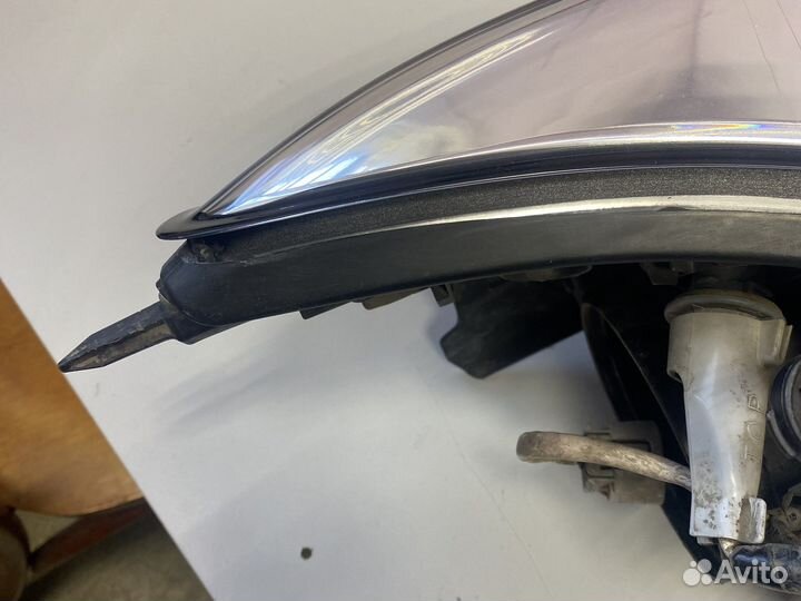 Фары Toyota land cruiser 200 левая и правая