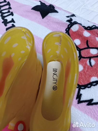 Детские резиновые сапоги