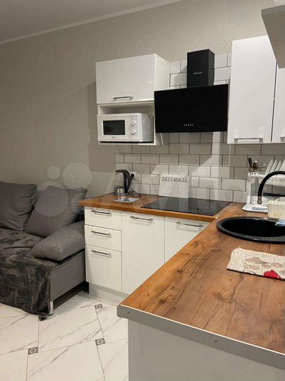 2-к. квартира, 65 м², 14/16 эт.