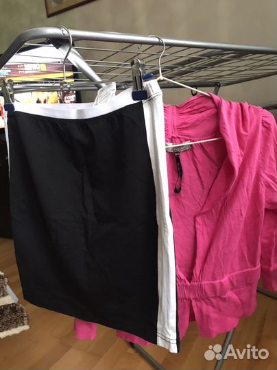 Джинсы и Одежда новая 40-42