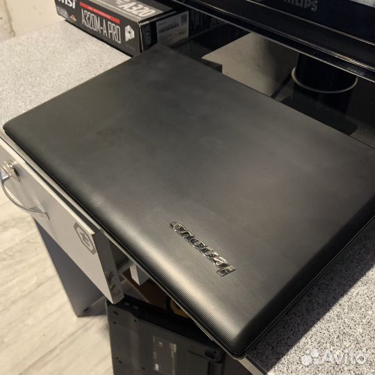 Ноутбук Lenovo