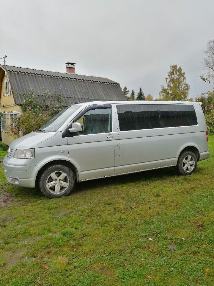 Volkswagen Caravelle: фото владельца