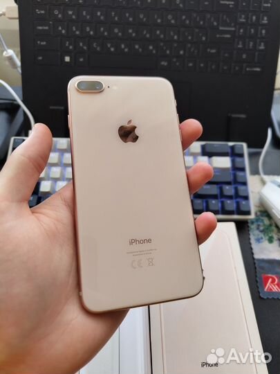 iPhone 8 Plus, 64 ГБ