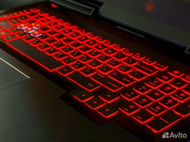 Ноутбук HP Omen: I5 + GTX 1060 + SSD